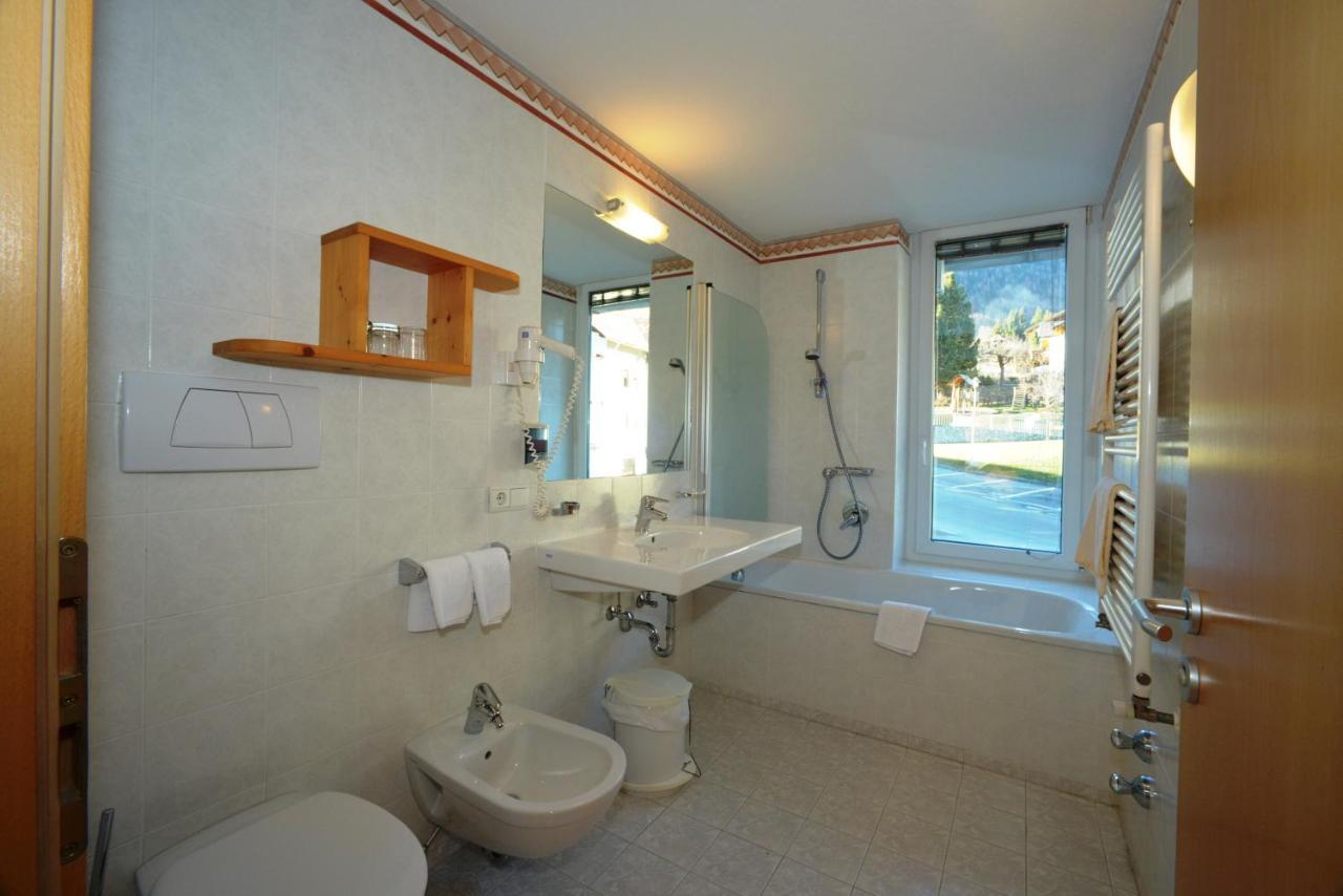אנטרמויה Hotel Puetia מראה חיצוני תמונה