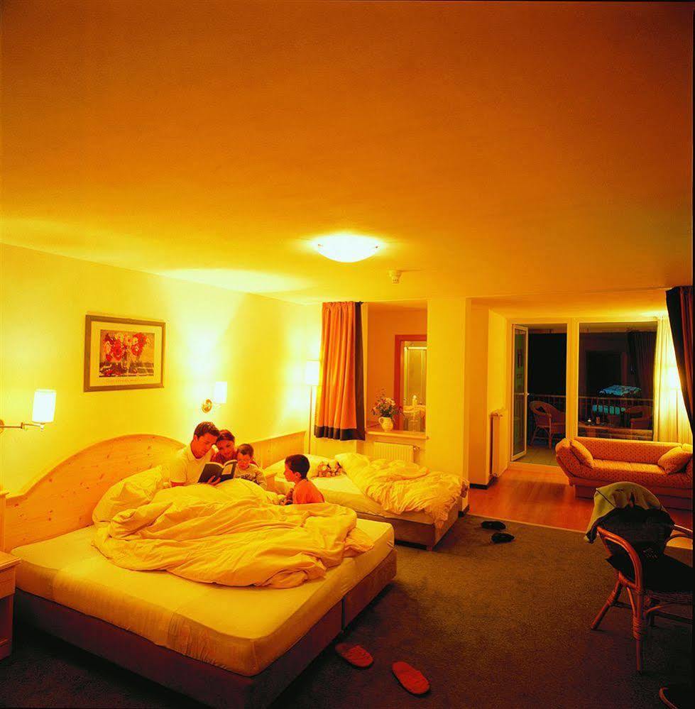 אנטרמויה Hotel Puetia מראה חיצוני תמונה