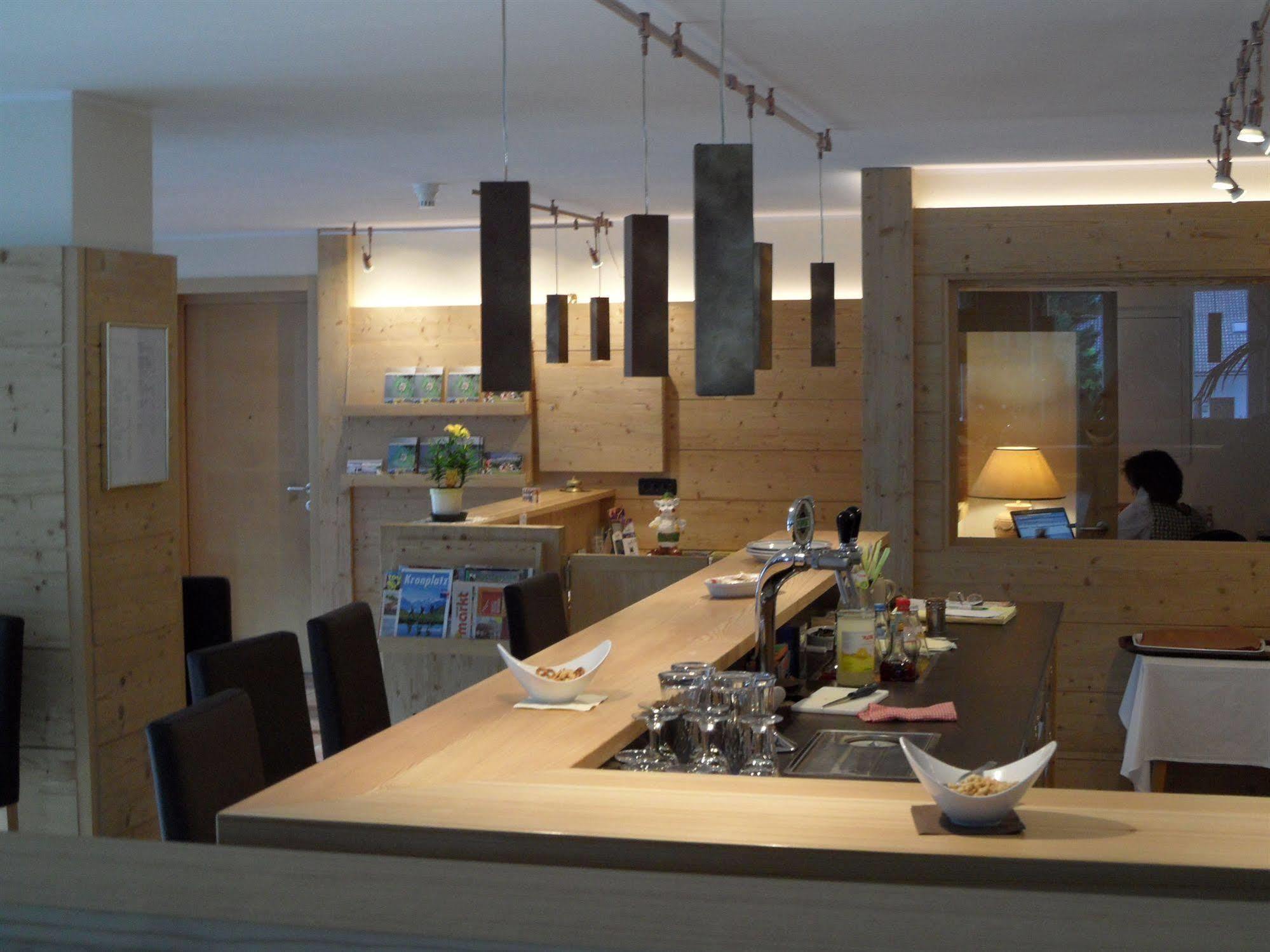 אנטרמויה Hotel Puetia מראה חיצוני תמונה